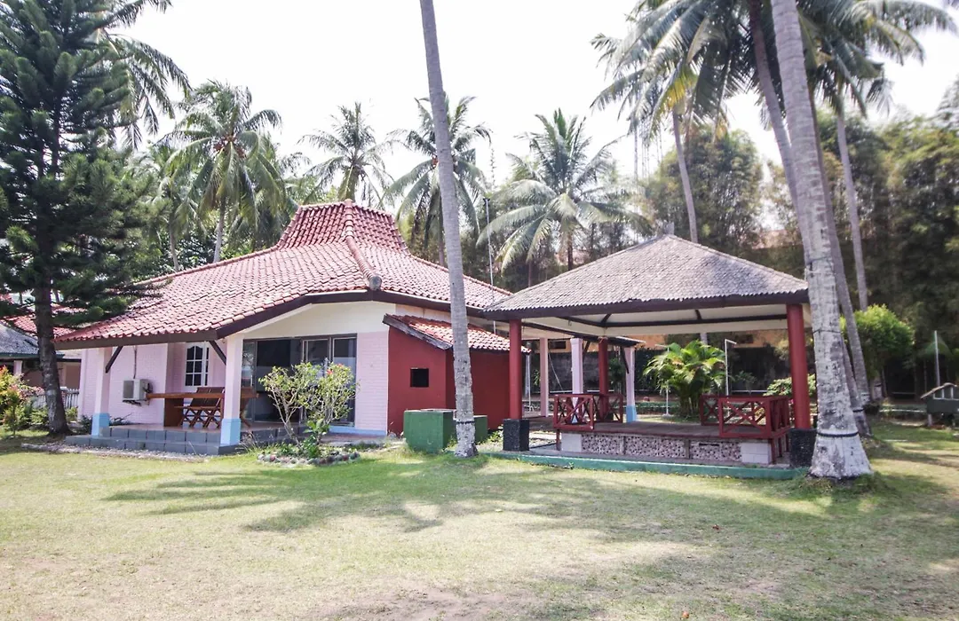 Allisa Resort Hotel-1